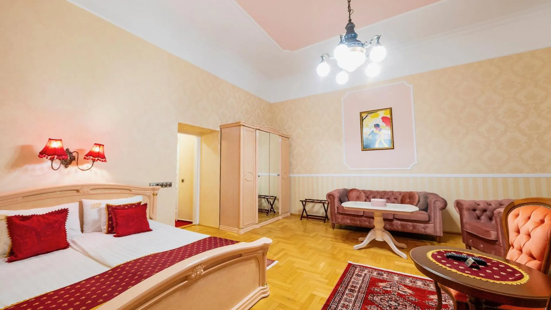 Cotton House Hotel Budapest 4*,  Hungary