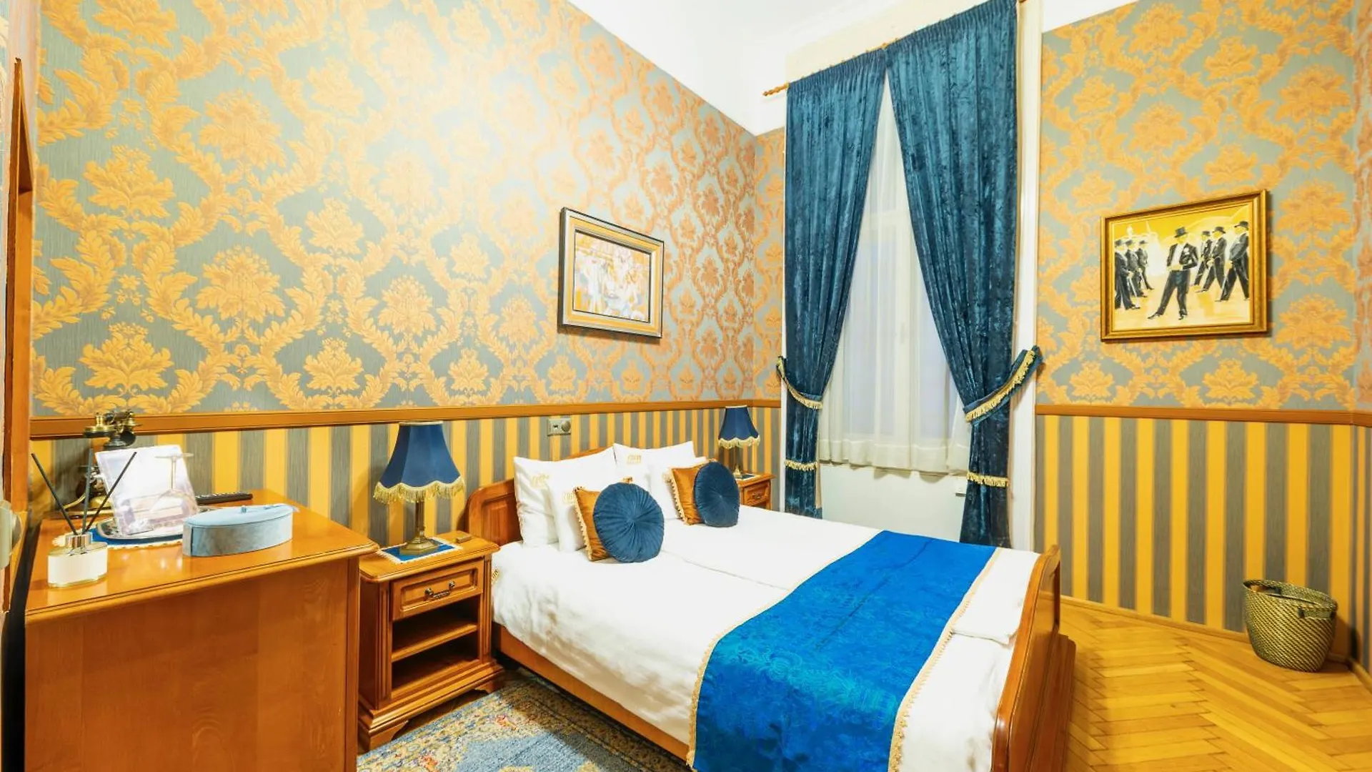 ****  Cotton House Hotel Budapest Hungary