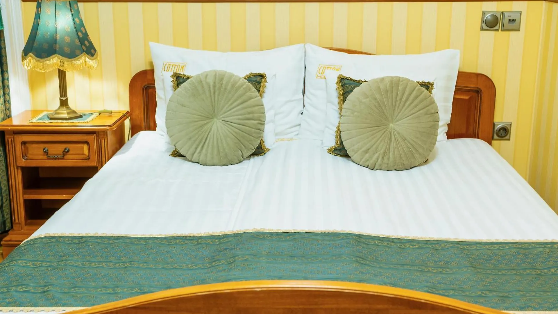Cotton House Hotel Budapest 4*,  Hungary