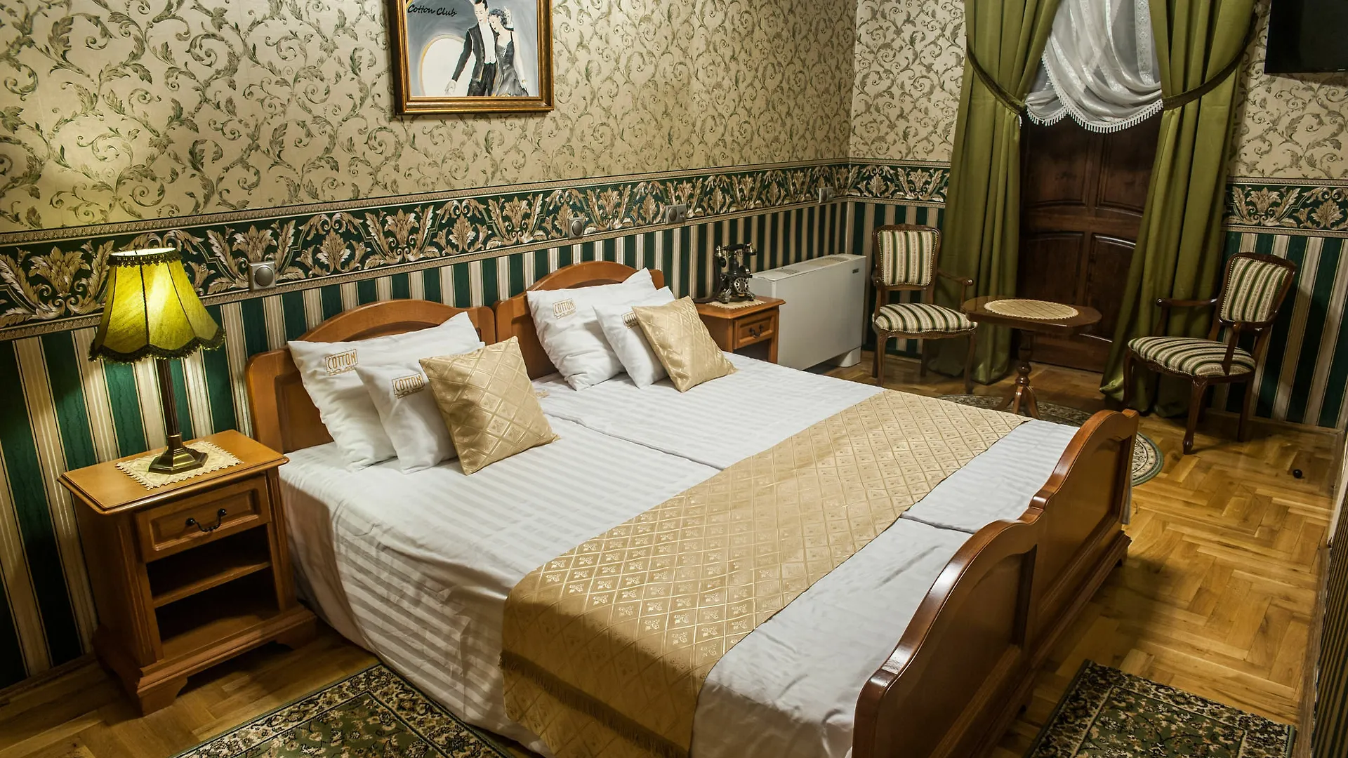 Cotton House Hotel Budapest 4*,